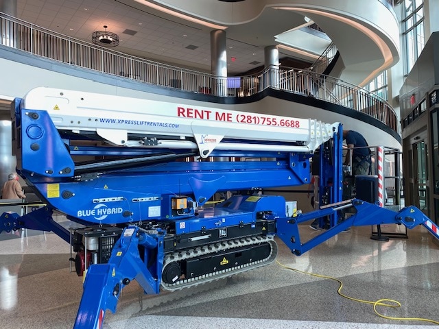 The Galleria small articulating boom lift