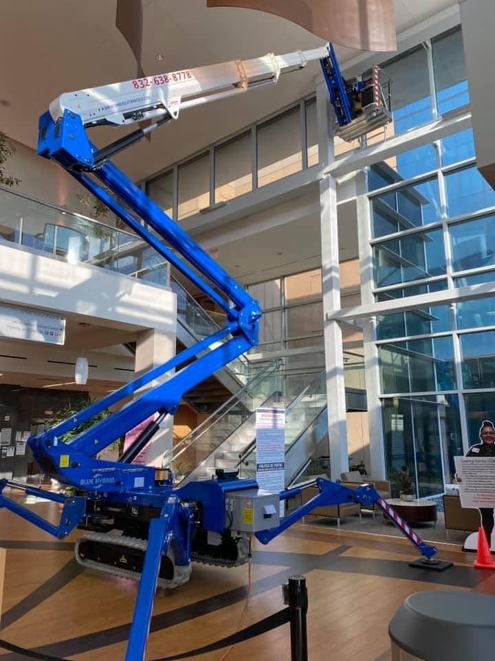 Houston TX Tracked Spider Lift Hire