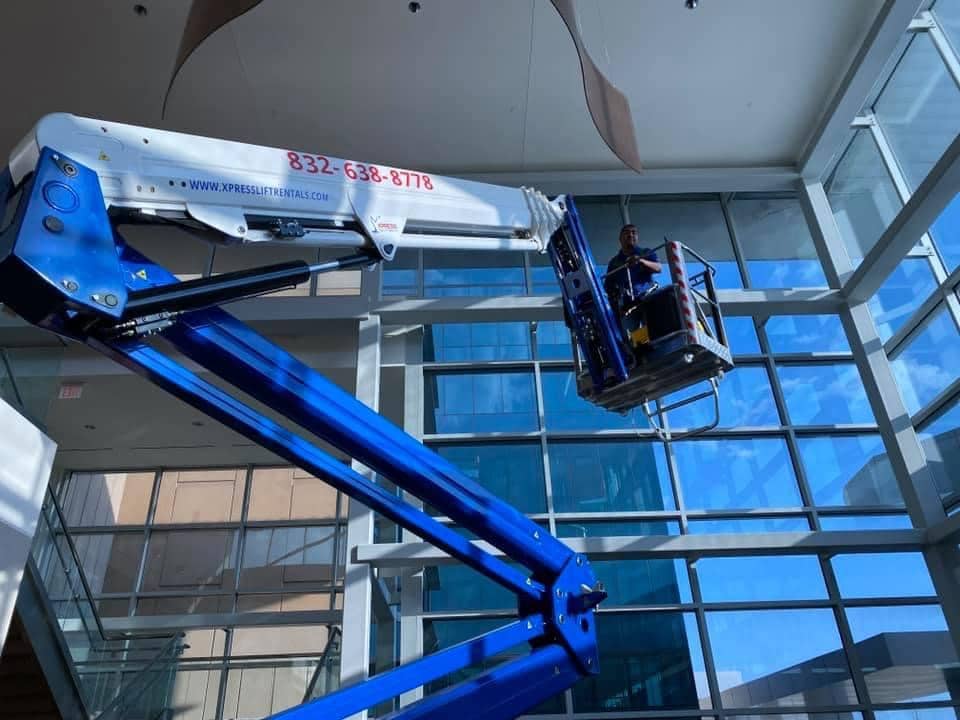 The Galleria aerial lift rental